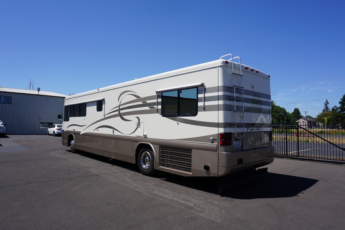 1998 Country Coach Intrigue 40′ | Premier RV