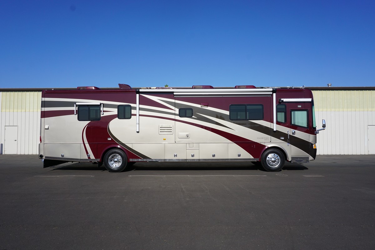 2006 Country Coach Inspire 40′ | Premier RV